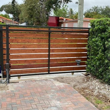 Cozy 1-Bedroom Rental In Miami Exterior foto